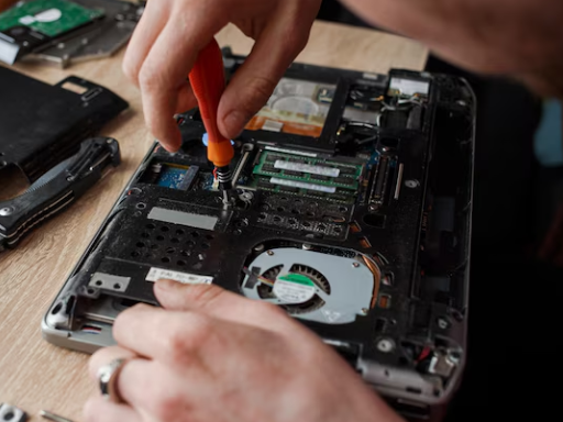 Laptop repair Mirdif service in Dubai